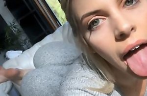Hot blonde Irish colleen loves jerking cock be beneficial to male off, doing splendid blowjob, fukcing in hardcore ssex decree with the addition of having forlorn orgasm