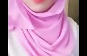 cantik jilbab memeknya ada tindiknya Fullvideo >_>_  https://ouo.io/rAYjPh