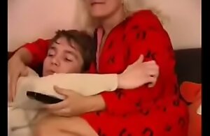 Sexy Russian full-grown mom little shaver