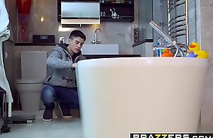 Brazzers - Mommy Got Confidential - Leigh Darby Jordi El Nino Polla - Rinsing Your Friends Brutal Maw