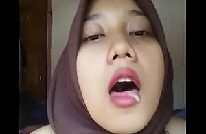 Indonesian Malay Hijabi Frying 02