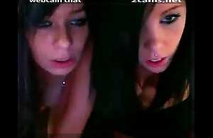 2 crazy girlfriend exposed to webcam 2281128